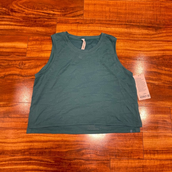 lululemon athletica Tops - NWT LuLulemon Train To Be Tank